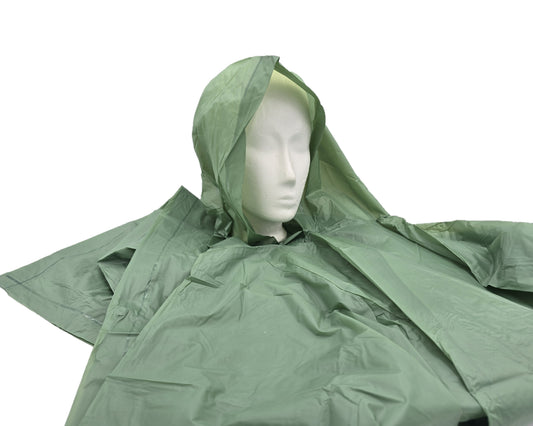 Regenponcho Grün mit Kapuze – Langlebiger & Wiederverwendbarer Outdoor Poncho aus PVC