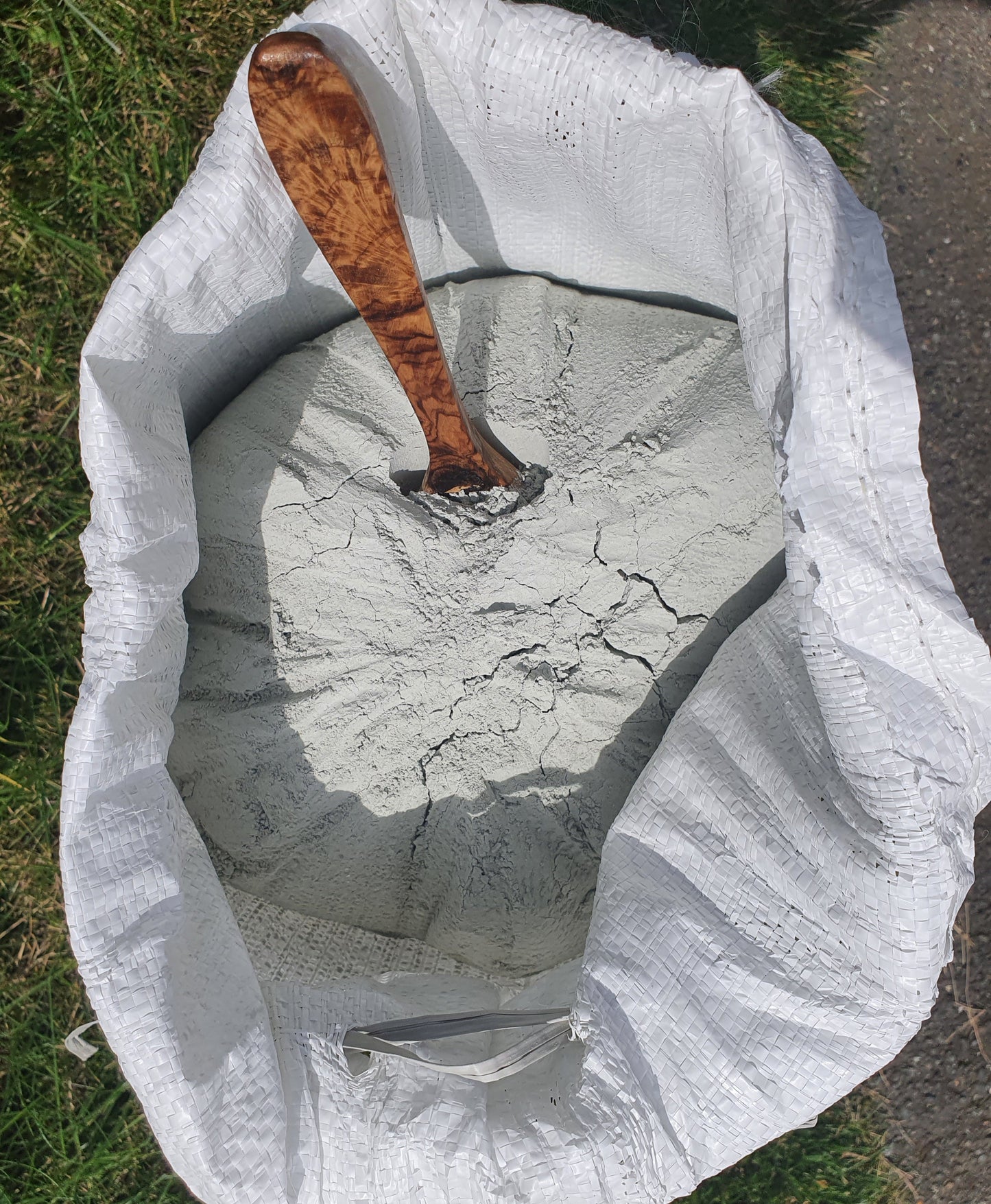 Urgesteinsmehl aus Franken Diabas Mineraldünger Bodenaktivator Staubbad 20 kg Sack