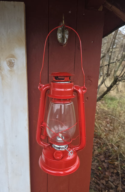 Klassische Sturmlaterne aus Metall & Glas Petroliumlaterne für Garten & Camping