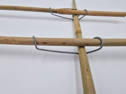Tonkinstab Rankgitter Set 12 Rankstäbe und 36 Tonkinklammer Pflanzgerüst Bausatz 120 cm