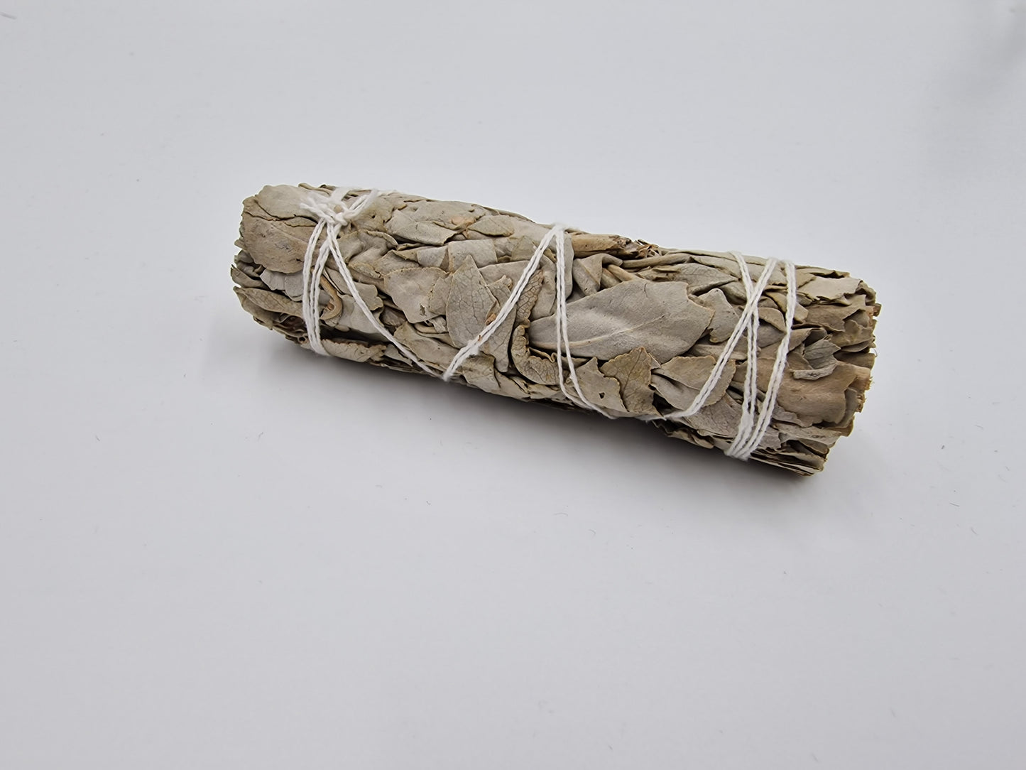 Räucherwerk Weißer Salbei 10 cm Bündel Smudge Stick Meditation Yoga Indianersalbei