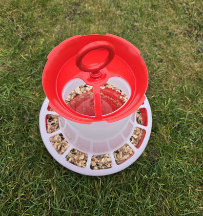 Küken-Futterautomat – Einfach zu Befüllen & Reinigen Ø 27×30 cm Geflügel Huhn