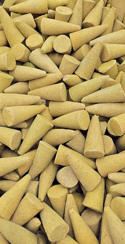 50 x Räucherkegel mit Citronella Duft für Innen Garten Outdoor Yoga Zitronengras