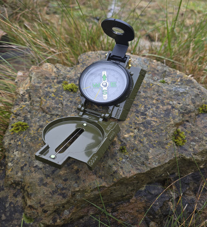 Fire starter set, fire steel 7 cm magnesium, survival, outdoor, bushcraft, camping, 4-piece.