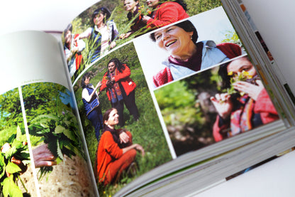 Harnessing the Power of Herbs - Non-fiction Book - 350 Recipes and Tips